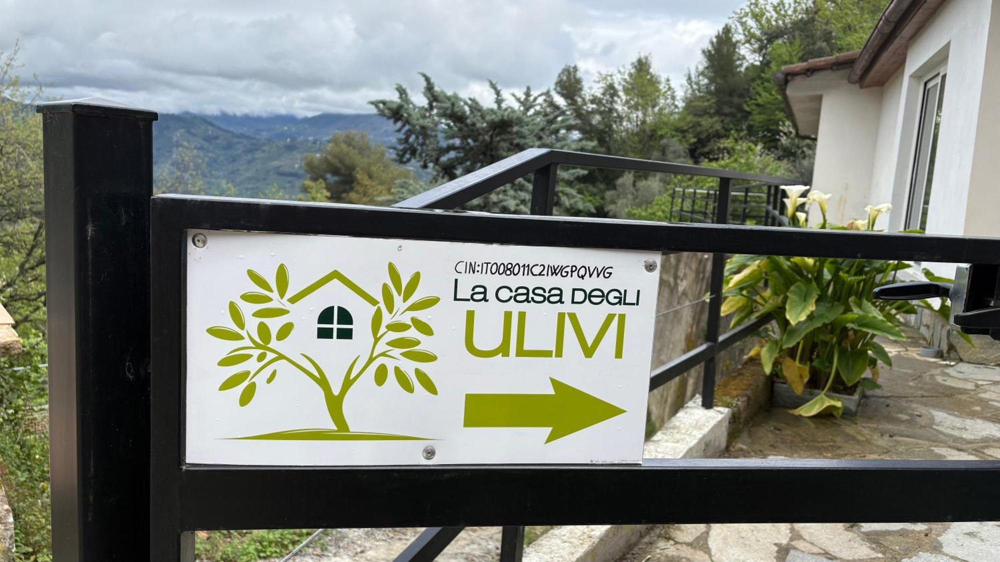 カンポロッソ La Casa Degli Uliviヴィラ エクステリア 写真